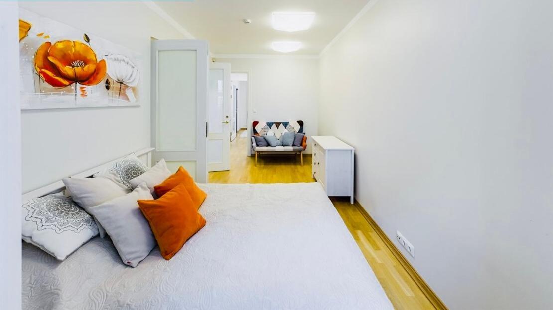 Tallinnhousing Knights And Nobility -3 Bdr Home Bagian luar foto