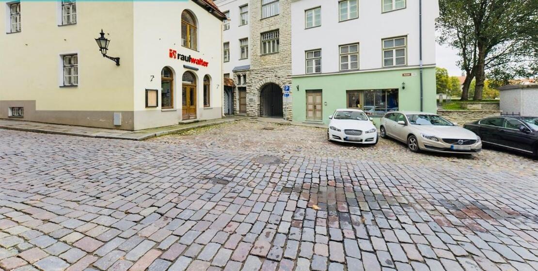Tallinnhousing Knights And Nobility -3 Bdr Home Bagian luar foto