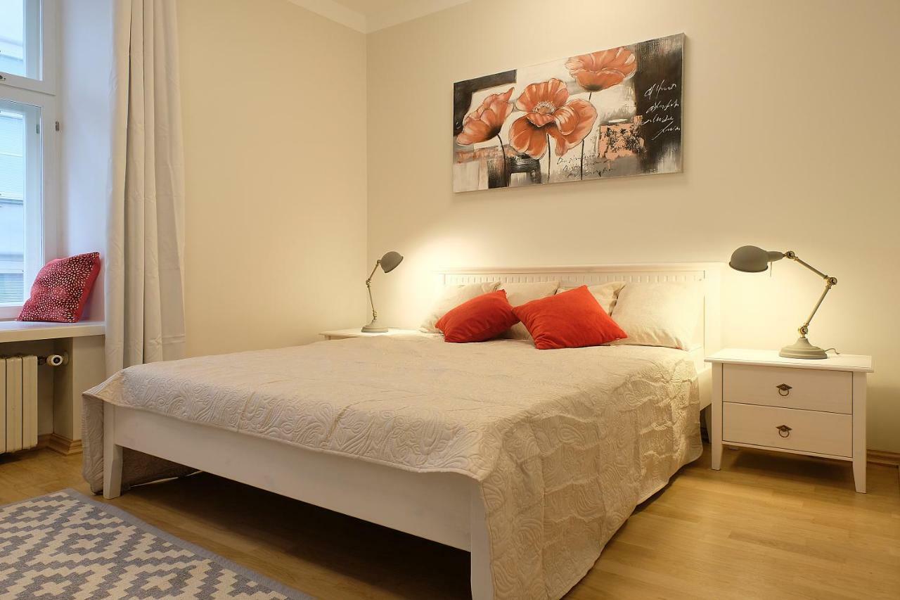 Tallinnhousing Knights And Nobility -3 Bdr Home Bagian luar foto